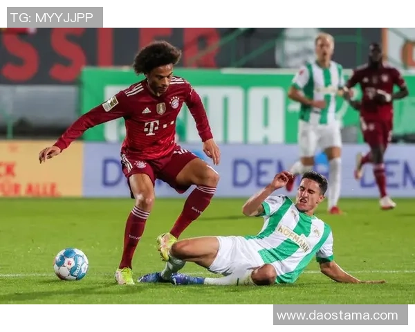 奥斯纳与菲尔特的精彩对决揭示了足球战术的博弈与魅力 奥斯纳与菲尔特的精彩对决揭示了足球战术的博弈与魅力