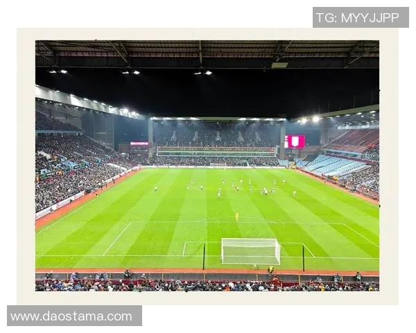 路云尼米与华沙的激烈对决揭示了足球战术与团队合作的重要性