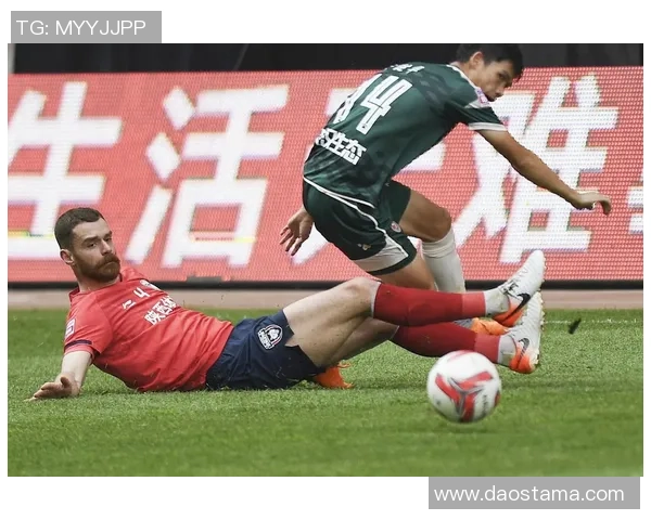 陕西大秦迎战梅县铁汉争夺赛季关键三分的激烈对决